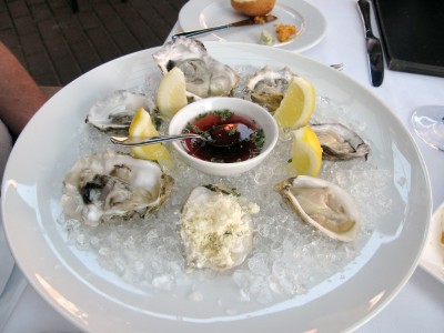 Kusshi and Royal Miyagi oysters 