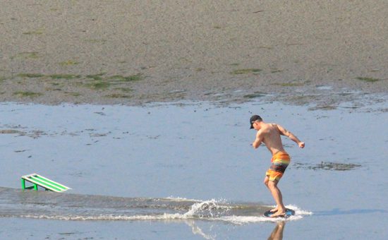Discover Outdoors Skimboarding3