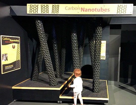Carbon Nanotubes | Photo: Bianca Bujan