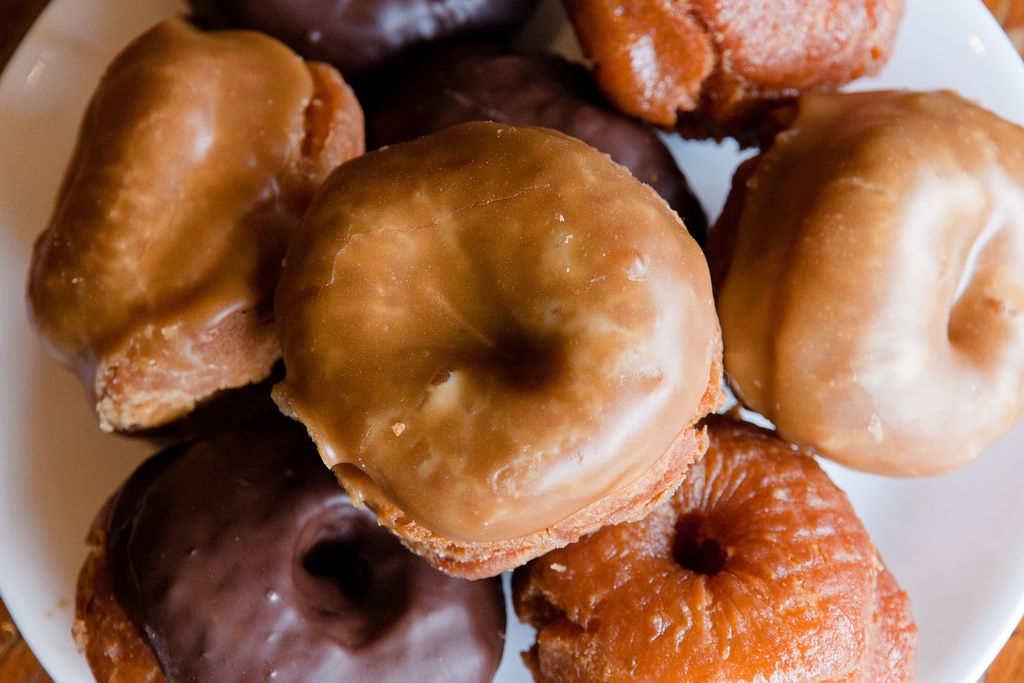 honeys doughnuts vancouver